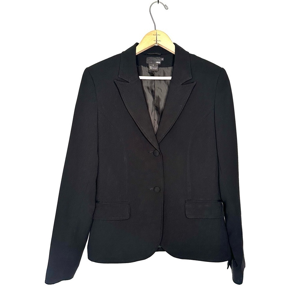 H&M | Black Fitted 2 Button Closure Blazer Size 10